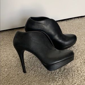 Audrey Brooke heels